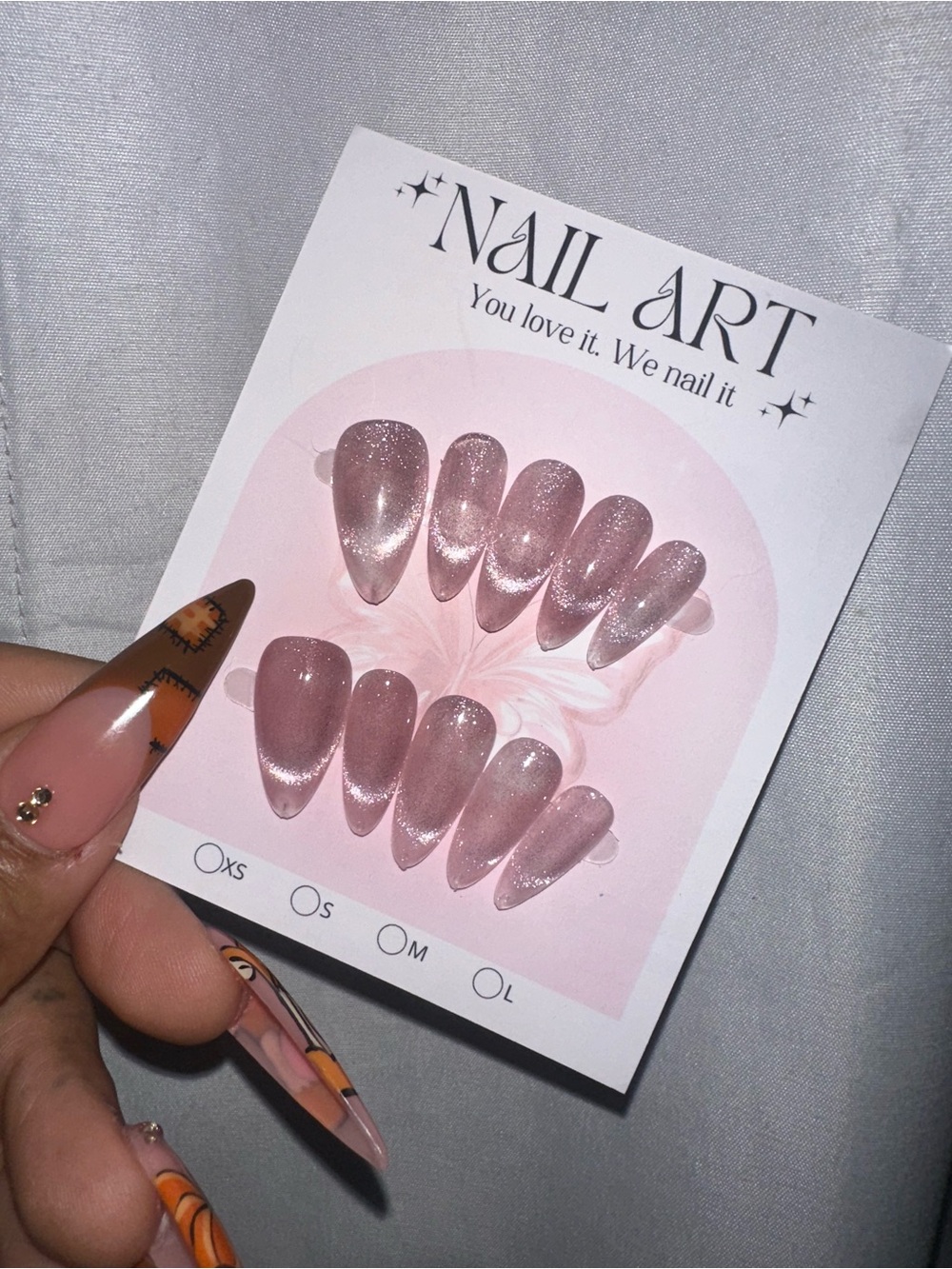Nail Art Press-On Set in Sparkling Pink by
